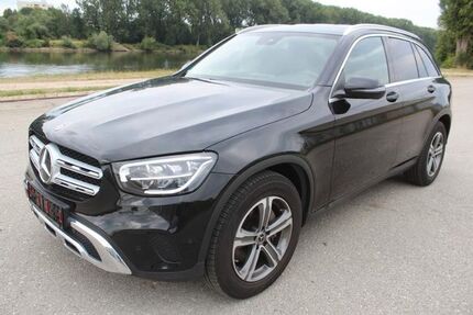 Mercedes-Benz GLC 200 58.813 km 30.821 &euro; Regensburg 93055