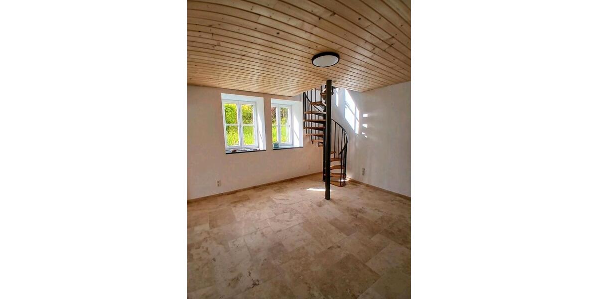 Etagenwohnung Bad Abbach - 2 Zimmer, 88 m&sup2;, 880&euro; | Angebot:26598110