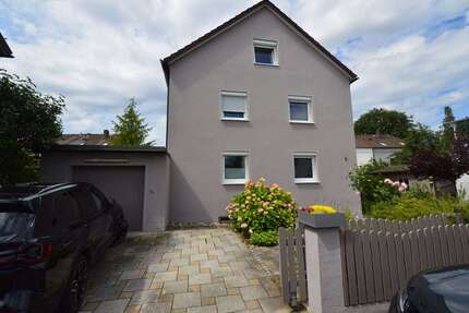 Haus zum Kaufen in Regensburg 850.000 € 166 m² 6 zimmer