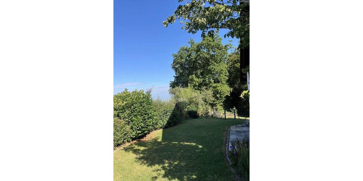 Einfamilienhaus Nittendorf - 7 Zimmer, 245 m&sup2;, 1.099.000&euro; | Angebot:25756414