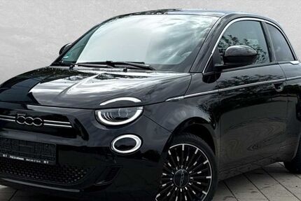 Fiat 500e 20.150 km 27.190 € Regensburg 93059