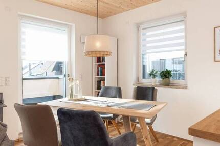 Wohnung Pentling Großberg - 3 Zimmer, 79 m&sup2;, 1.195&euro; | Angebot:26388880