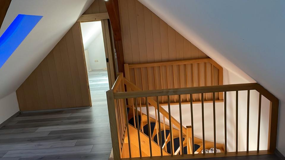 Dachgeschoßwohnung Burglengenfeld - 4 Zimmer, 91 m&sup2;, 275.000&euro; | Angebot:26715307