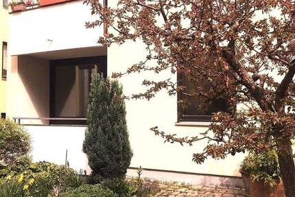 Preishammer! Schicke 2-Zimmer-Wohnung mit Loggia in der historischen Altstadt von Regensburg 2 zimmer