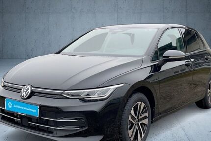 VW Golf 4.970 km 35.970 &euro; Saal a.d. Donau 93342