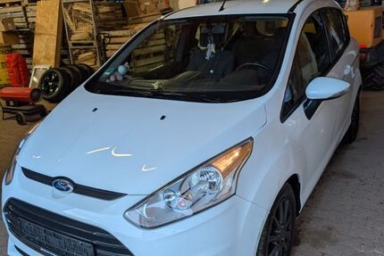 Ford B-Max 139.000 km 3.800 &euro; Langquaid 84085