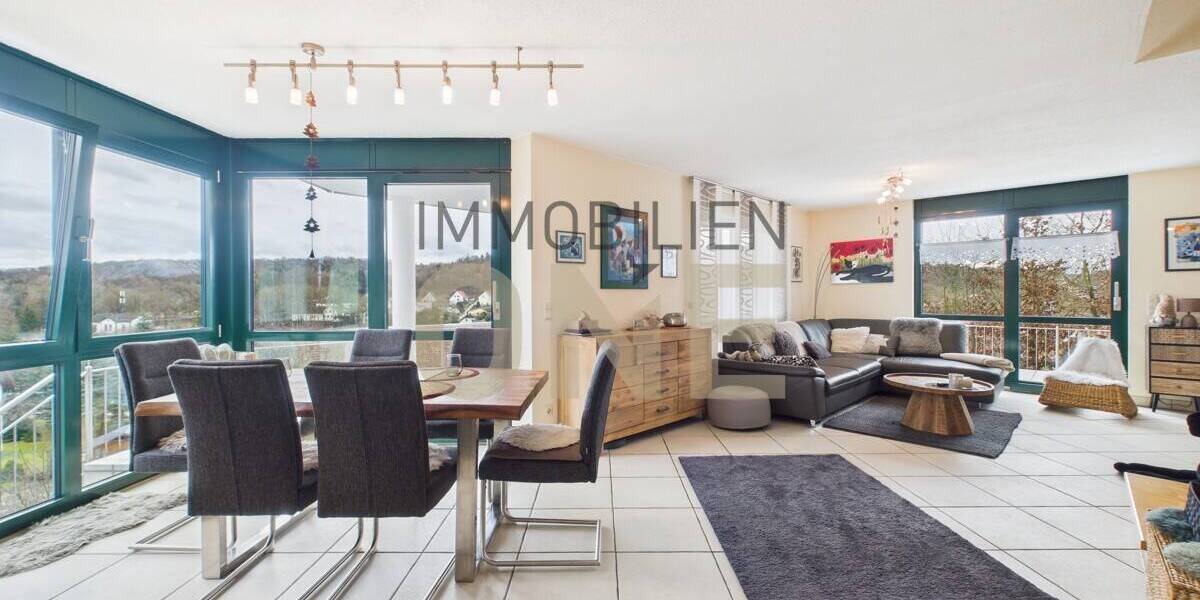 Einfamilienhaus Nittendorf Etterzhausen - 8 Zimmer, 259 m&sup2;, 975.000&euro; | Angebot:25985199