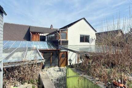 Haus Kelheim - 8 Zimmer, 220 m&sup2;, 334.800&euro; | Angebot:25903202