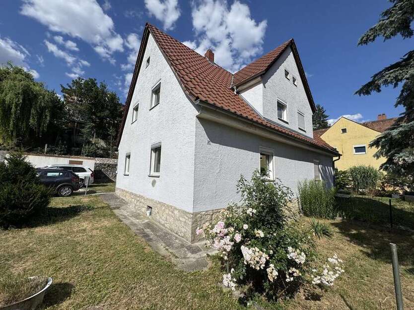 Haus zum Kaufen in Burglengenfeld 226.000 € 83 m²
