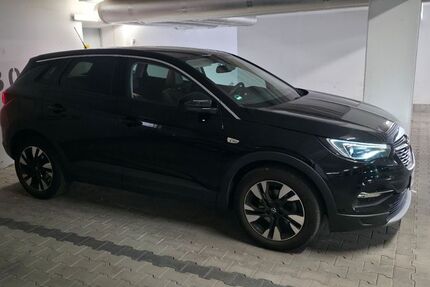 Opel Grandland (X) 84.000 km 12.000 &euro; Regensburg 93057