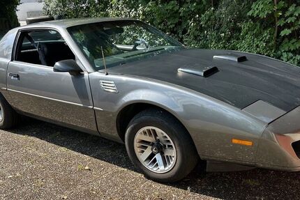 Pontiac Firebird