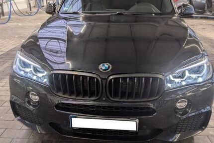 BMW X5 139.900 km 23.990 &euro; Regensburg 93057