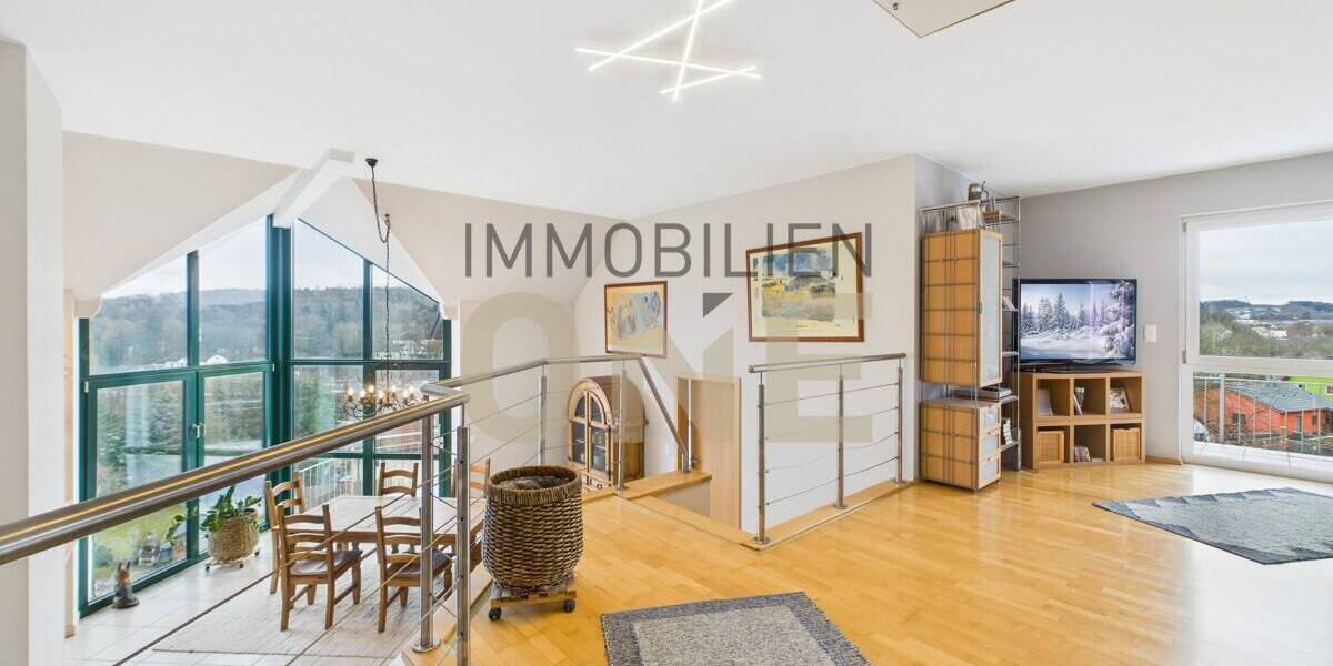 Einfamilienhaus Nittendorf Etterzhausen - 8 Zimmer, 259 m&sup2;, 975.000&euro; | Angebot:25985199