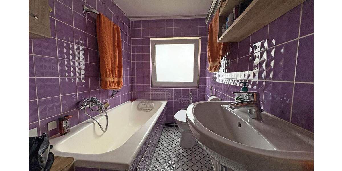 Mehrfamilienhaus, Wohnhaus Regensburg Konradsiedlung-Wutzlhofen - 6 Zimmer, 170 m&sup2;, 539.000&euro; | Angebot:25814962