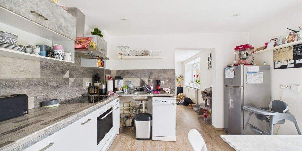 Mehrfamilienhaus, Wohnhaus Pielenhofen - 6 Zimmer, 179 m&sup2;, 289.000&euro; | Angebot:25704880