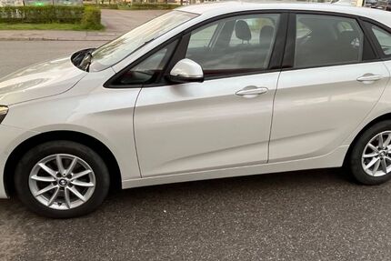 BMW 220 Active Tourer 92.000 km 17.800 &euro; Laberweinting 84082