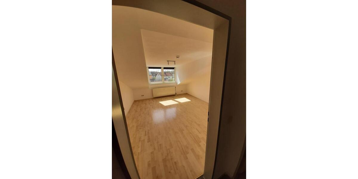 Dachgeschoßwohnung Regensburg Galgenberg - 1 Zimmer, 21 m&sup2;, 368&euro; | Angebot:26336126