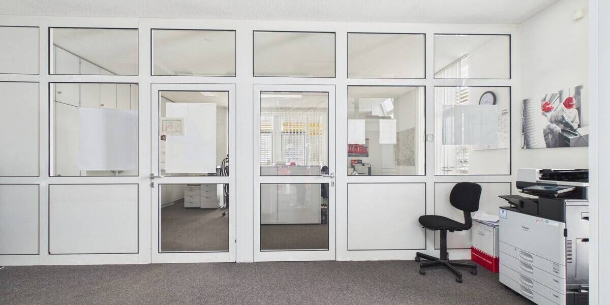 Gewerbeobjekt Neutraubling - 1.641.600&euro; | Angebot:25929471