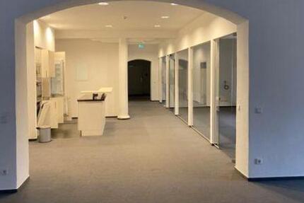 Gewerbeobjekt Pettendorf - 2.673&euro; | Angebot:17904751