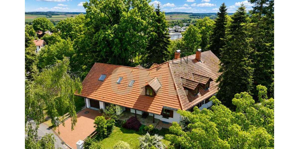 Einfamilienhaus Mallersdorf-Pfaffenberg Pfaffenberg - 9.5 Zimmer, 329 m&sup2;, 680.000&euro; | Angebot:26577378