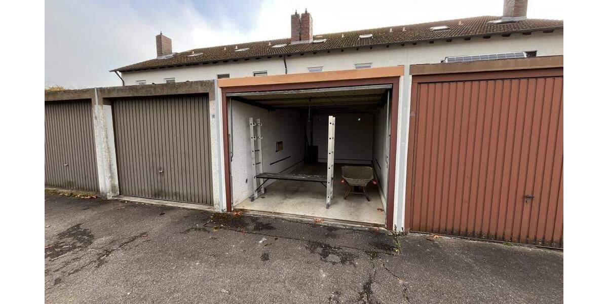 Reihenendhaus Neutraubling - 6 Zimmer, 152 m&sup2;, 498.000&euro; | Angebot:23853071