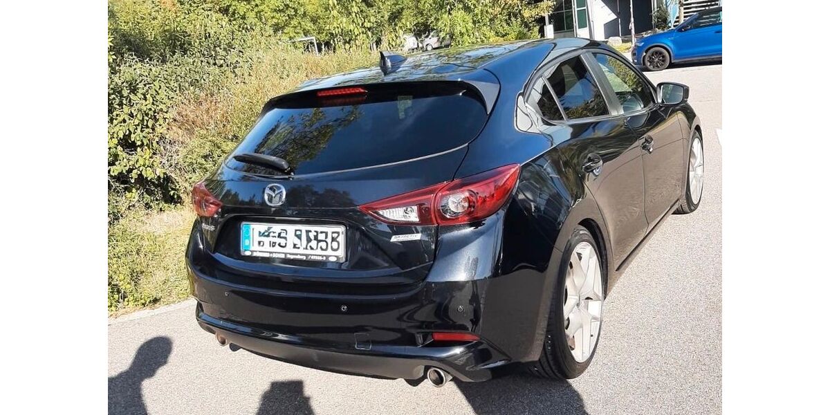 Mazda 3 101.000 km 10.600 &euro; Donaustauf 93093