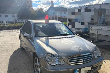 Mercedes-Benz C 200 289.800 km 2.050 &euro; Altenthann 93177