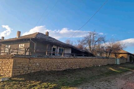 Haus Sinzing - 27.000&euro; | Angebot:25592774