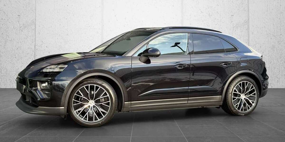 Porsche Macan 8.000 km 82.900 &euro; Regensburg 93055