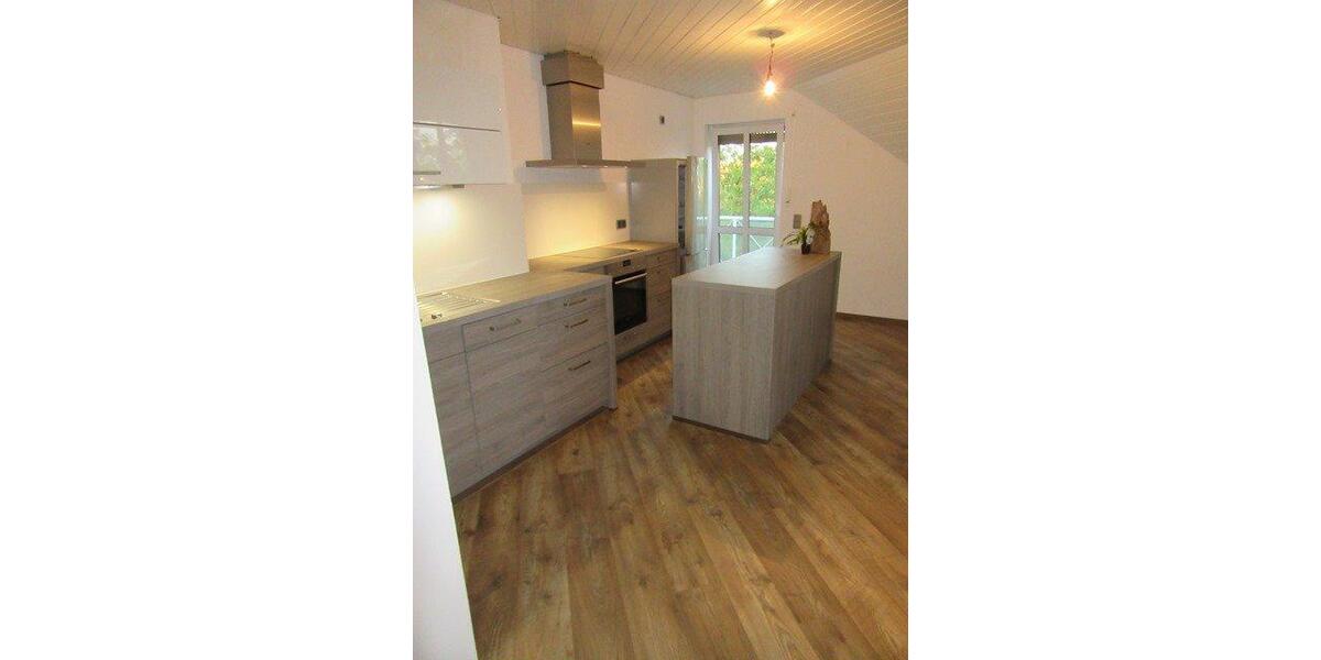 Etagenwohnung Neutraubling - 2 Zimmer, 51 m&sup2;, 218.000&euro; | Angebot:26201530