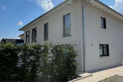 Haus Maxhütte-Haidhof Haidhof - 5 Zimmer, 130 m&sup2;, 559.000&euro; | Angebot:25363396