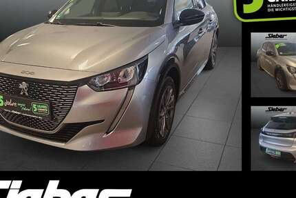 Peugeot 208 7.989 km 19.990 &euro; Regensburg 93059