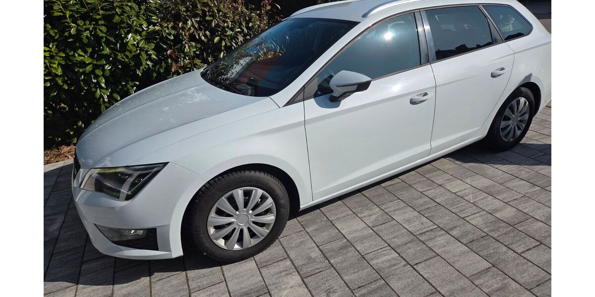 Seat Leon 113.000 km 10.400 &euro; Neutraubling 93073