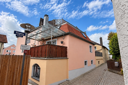 Haus Hemau - 8 Zimmer, 200 m&sup2;, 275.000&euro; | Angebot:27485127