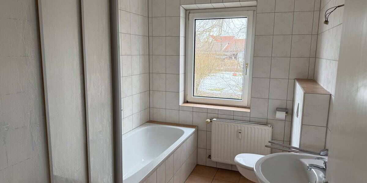 Etagenwohnung Nittenau Bergham - 4 Zimmer, 95 m&sup2;, 750&euro; | Angebot:26556811