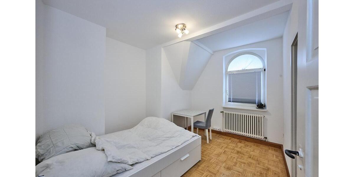 Etagenwohnung Regensburg Kumpfmühl - 4 Zimmer, 108 m&sup2;, 1.250&euro; | Angebot:26293169