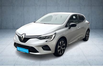 Renault Clio 10.500 km 15.970 &euro; Regensburg 93053