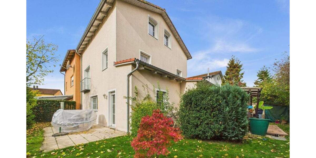 Familienfreundliche Doppelhaushälfte mit Garten in beliebter und ruhiger Lage 6 zimmer