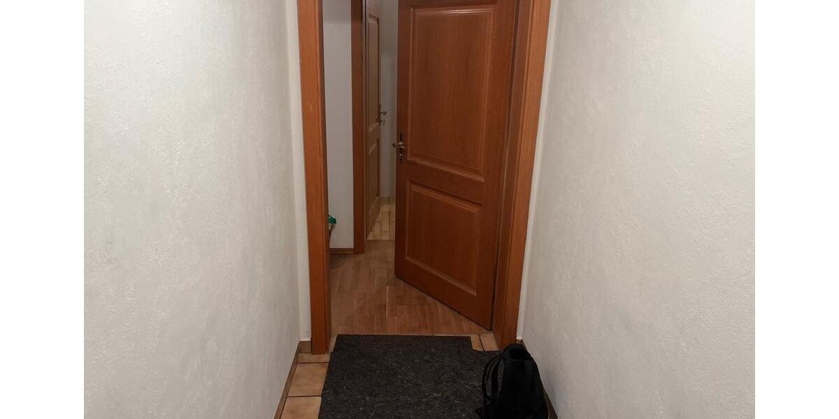 Haus in Tegernheim 100m2, plus 500m2 Grundstück mit Terasse 3 zimmer