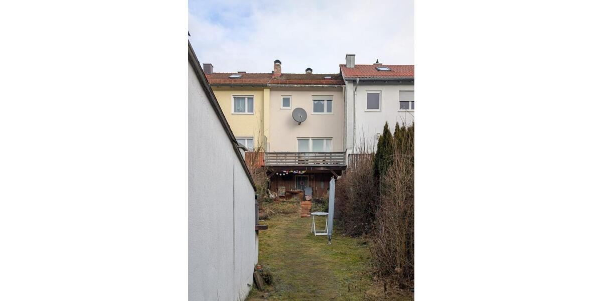 Reihenhaus Regensburg Gallingkofen - 3 Zimmer, 70 m&sup2;, 350.000&euro; | Angebot:25195302