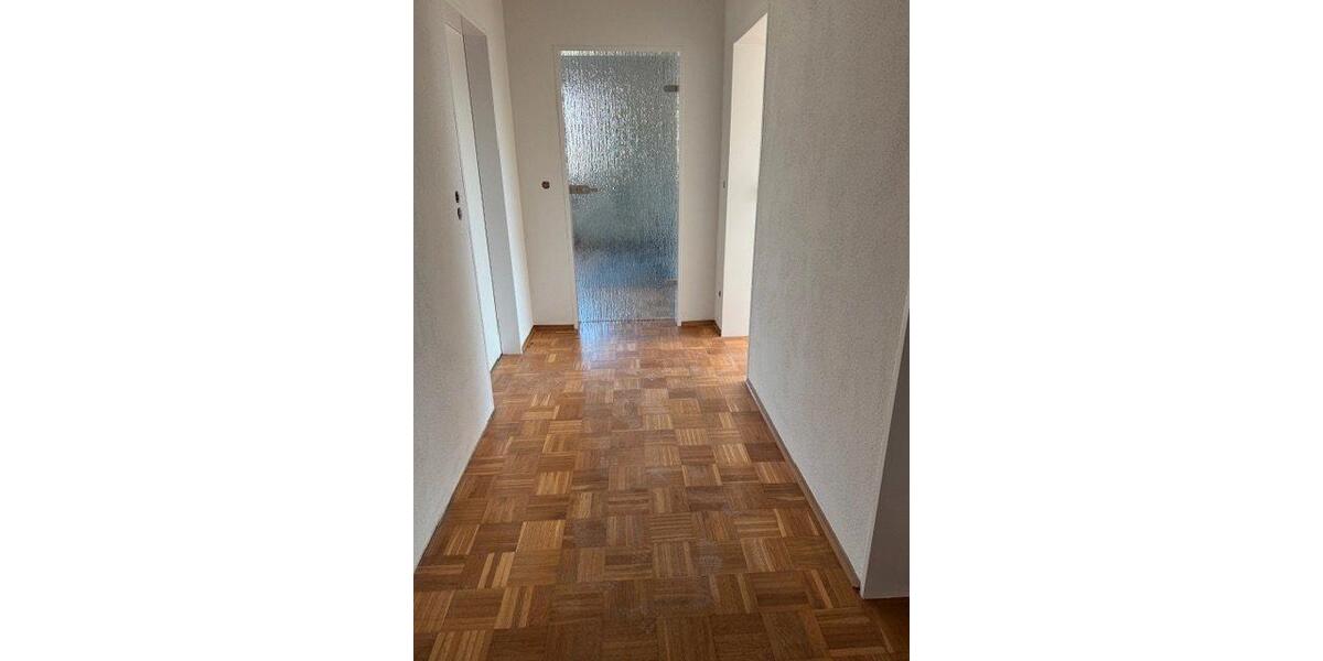 Hochparterre Regensburg Ganghofersiedlung - 3 Zimmer, 80 m&sup2;, 1.200&euro; | Angebot:26214633