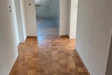 Wohnung Regensburg Ganghofersiedlung - 3 Zimmer, 80 m&sup2;, 1.200&euro; | Angebot:26214633