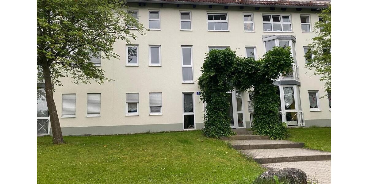 Dachgeschoßwohnung Regensburg Gallingkofen - 2 Zimmer, 44 m&sup2;, 240.000&euro; | Angebot:25813979
