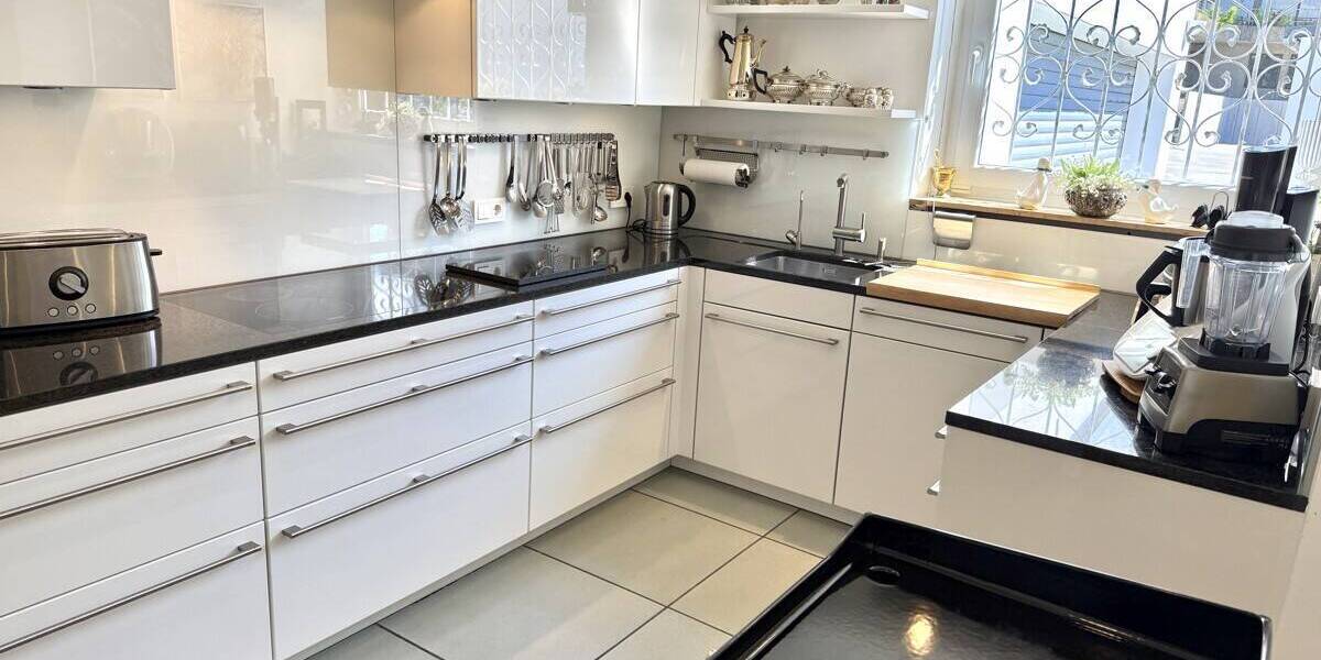 Bungalow Zeitlarn - 8 Zimmer, 340 m&sup2;, 1.375.000&euro; | Angebot:26686724