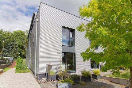 Trier- Euren : Moderne und möblierte Wohnung mit 2 SchlafZimmern im Herresthal zu vermieten