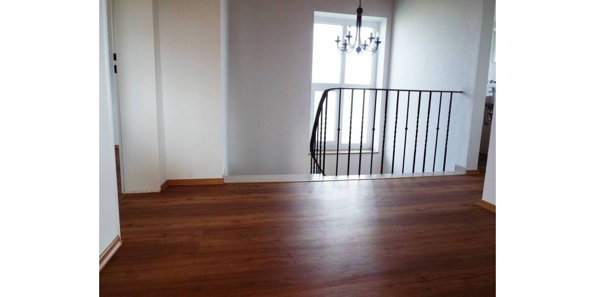Einfamilienhaus Pentling Hölkering - 7 Zimmer, 140 m&sup2;, 1.500&euro; | Angebot:26118270