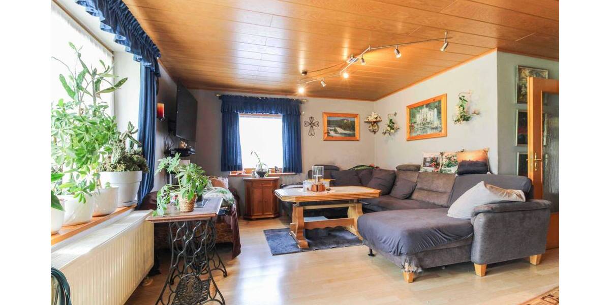 Mehrfamilienhaus, Wohnhaus Duggendorf Wischenhofen - 8 Zimmer, 645.000&euro; | Angebot:25864118