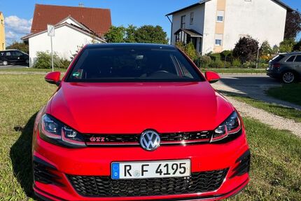 VW Golf 98.900 km 22.900 &euro; Deuerling 93180