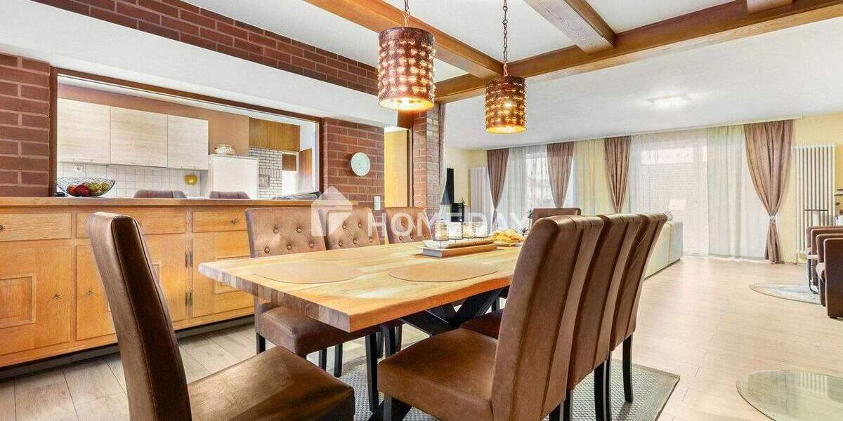 Charmantes Einfamilienhaus in ruhiger Lage mit Kamin, Loggia und gepflegtem Garten 6 zimmer