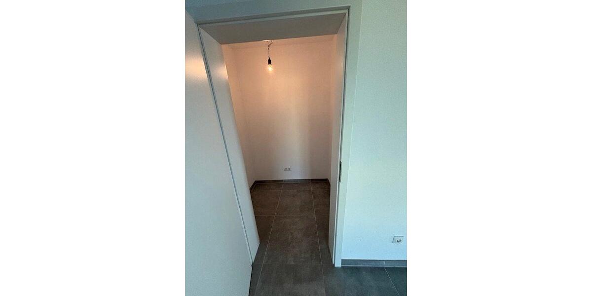 Dachgeschoßwohnung Wolfsegg - 4 Zimmer, 90 m&sup2;, 1.050&euro; | Angebot:26491292